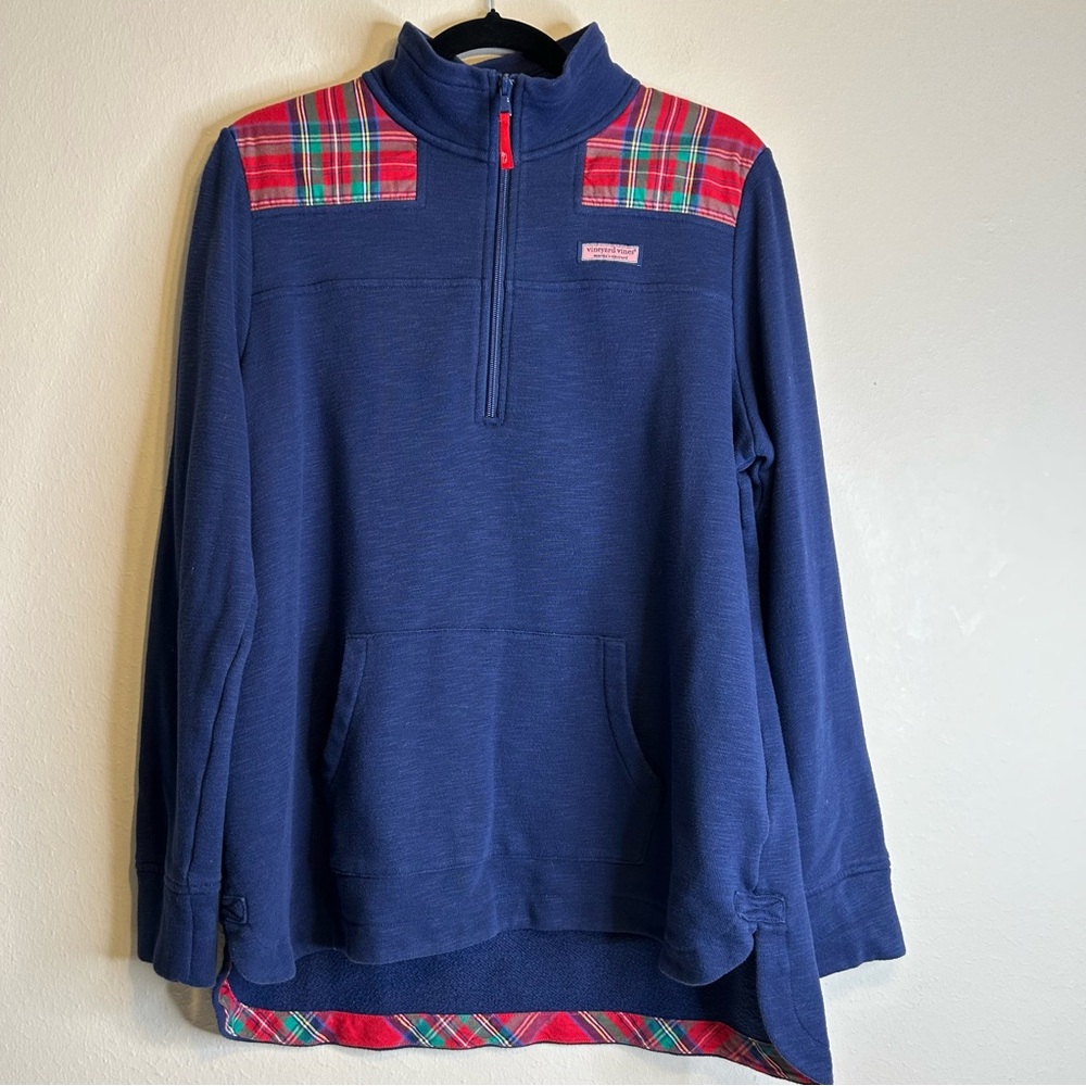 Vineyard Vines Navy and Red Plaid Women's Sweater